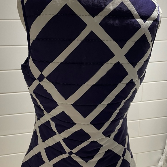 Nike quilted Golf Vest - Picture 5 of 8